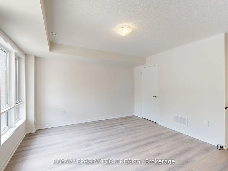 256 Townline Rd N #256 — Photo 4