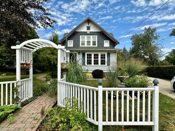 364 E Hughes St, Tyler, MN 56178