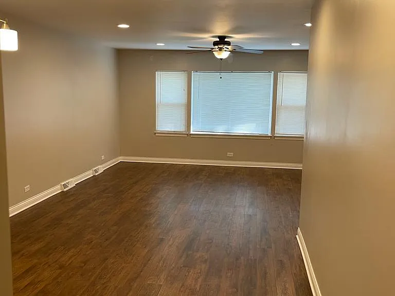 2316 W Arthur Ave #2 — Photo 18