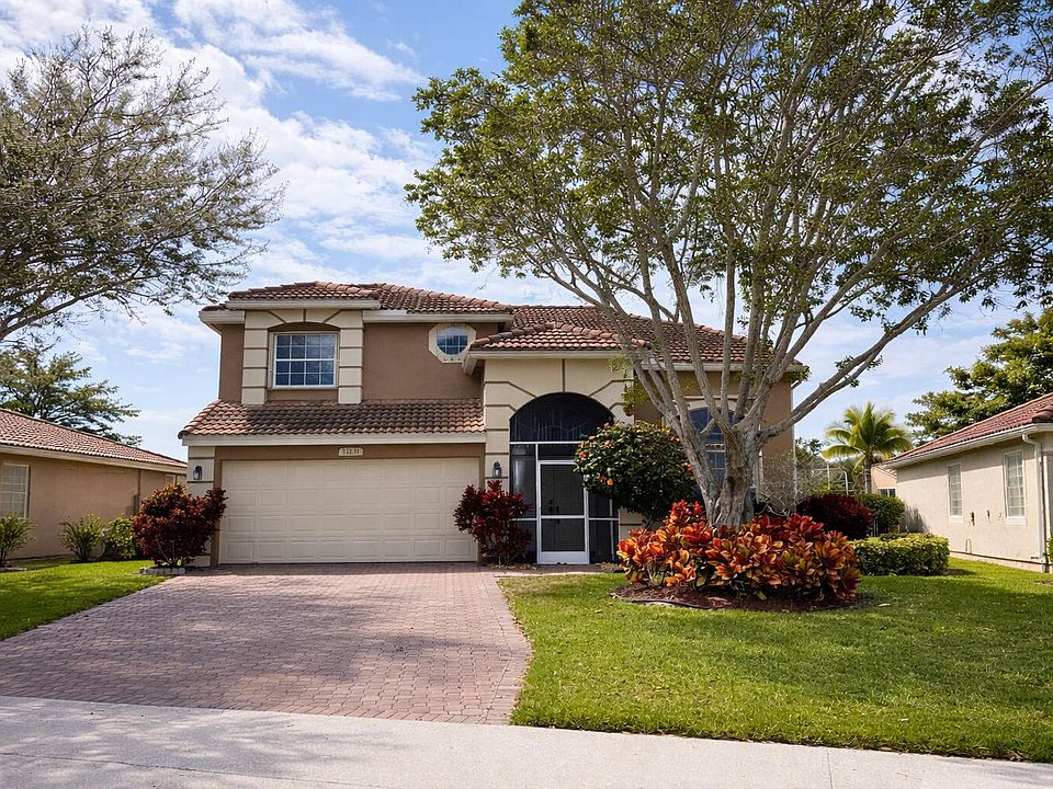 1st image of 12131 Dunhill Drive