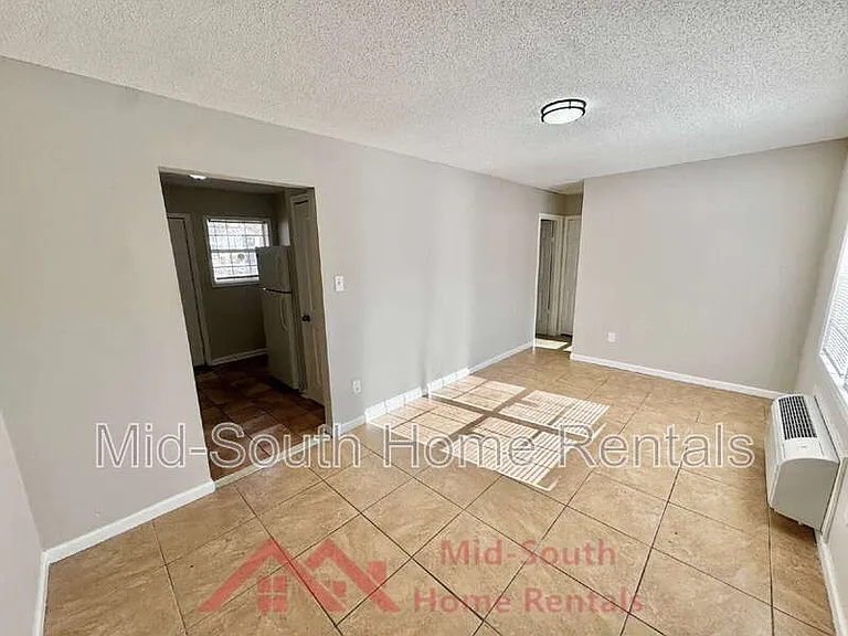 1825 Castalia St #4 — Photo 10