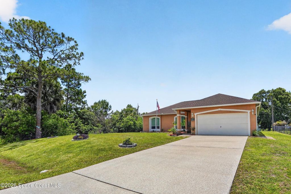2020 Thisbe Ave SE, Palm Bay, FL - View 5