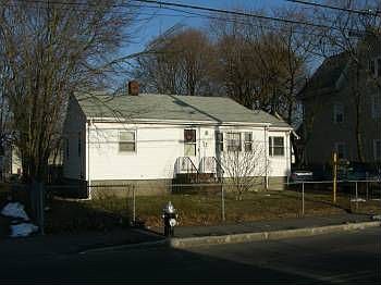 2nd image of 89 N Warren Ave