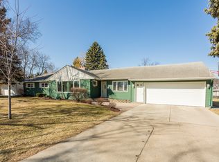 2210 Belmont Rd, Grand Forks, ND 58201