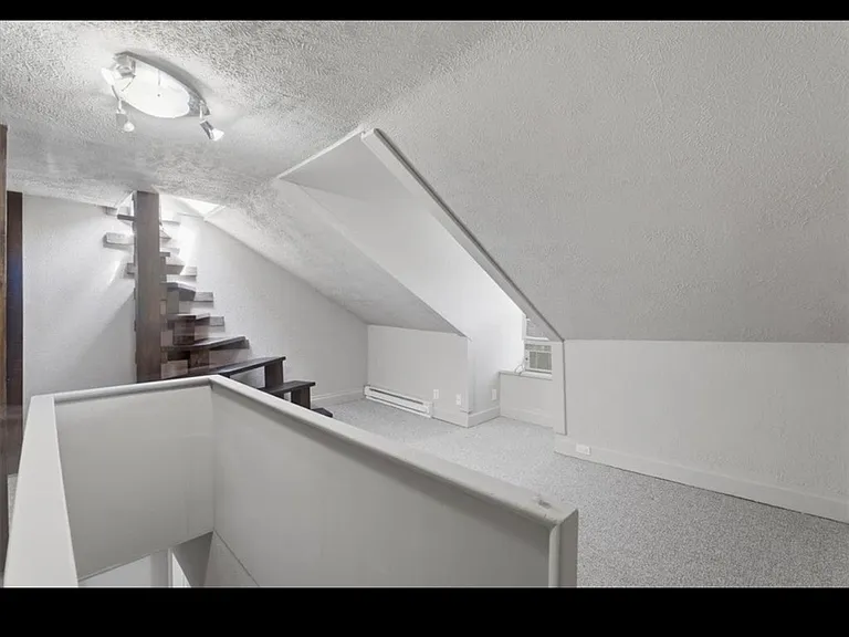 3914 Clement Way — Photo 20