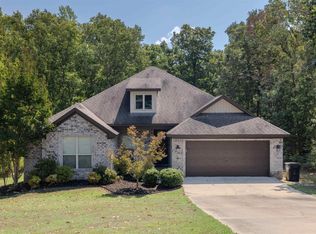 6136 Stone Chase Dr, Benton, AR 72019