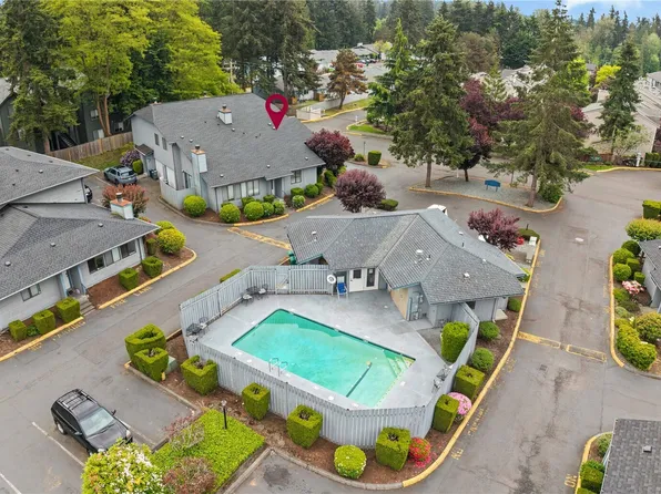 1832 S 330th Street #D, Federal Way, WA 98003