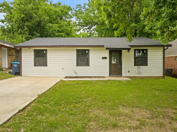 1025 E Cantey St, Fort Worth, TX 76104