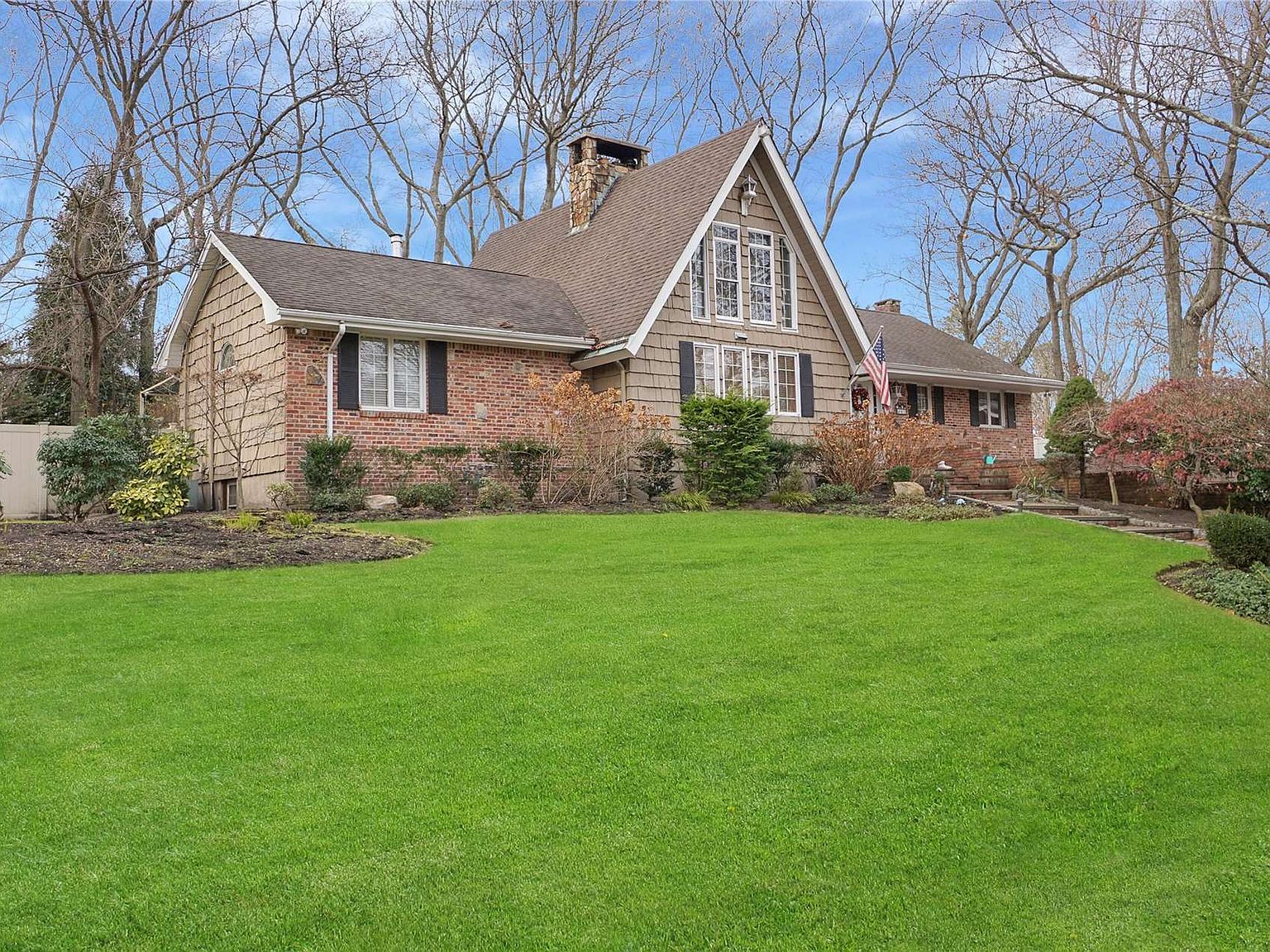 62 Ledgewood Drive, Smithtown, NY 11787 Zillow