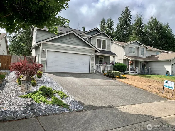 17722 37th Avenue E, Tacoma, WA 98446