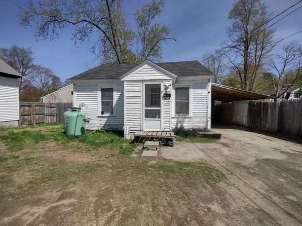 10.5 Palmer St, Claremont, NH 03743