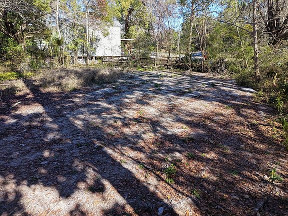 4th image of 30 School Rd