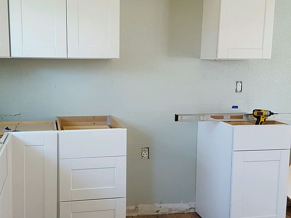 stainless appliances coming!
