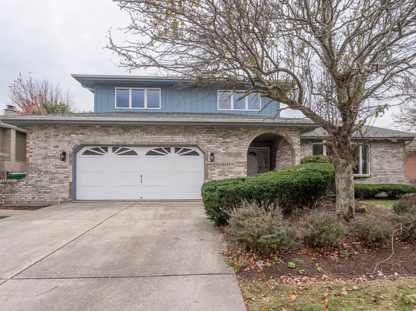 10745 Voss Dr, Orland Park, IL 60467