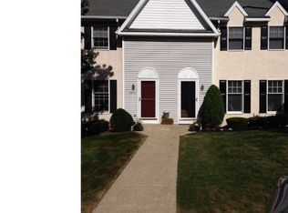 2805 Hampton Ln, Reading, PA 19608