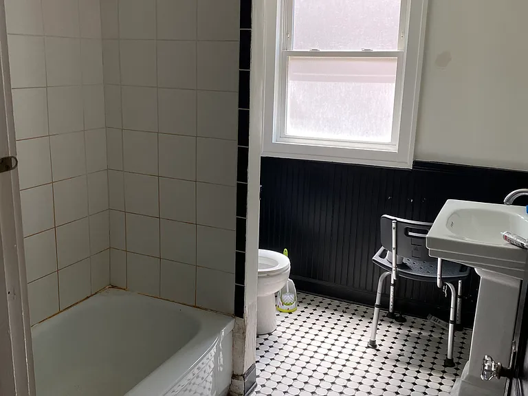2197 Grandview Ave #1 — Photo 6