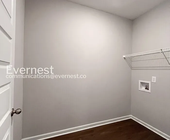 1046 Echo Ridge Rd — Photo 26