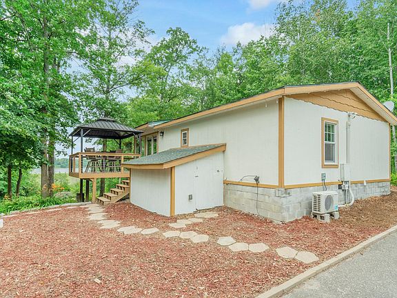 2nd image of 4717 Red Pine Dr NW