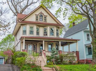 521 Belleville Ave, Glen Ridge, NJ 07028