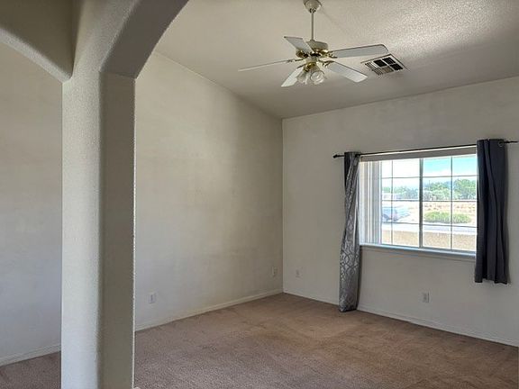4th image of 3773 N Irving St