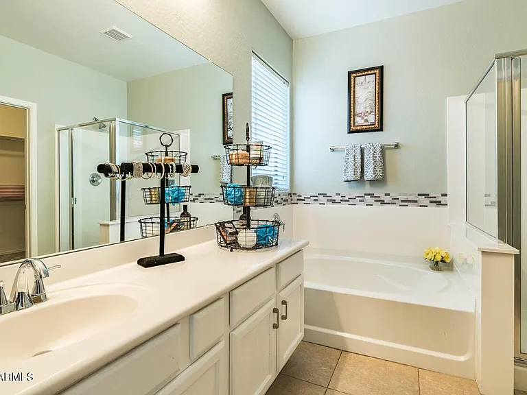1546 E Azalea Dr — Photo 10