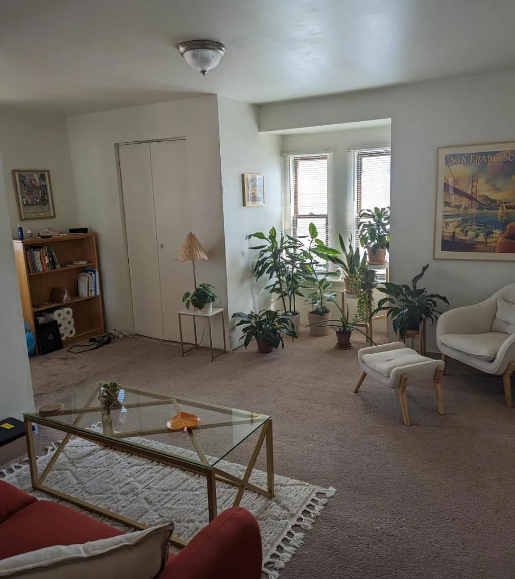 1 bed, $995 — Photo 1