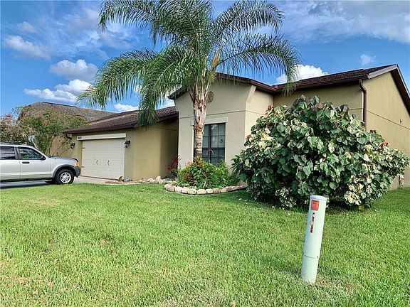 4th image of 4630 Doral Park Ave