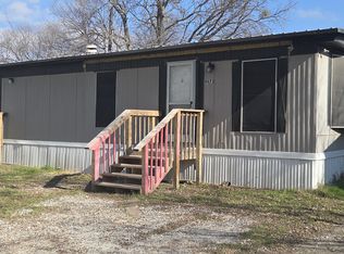 9072 N Double Rock Rd, Ponder, TX 76259