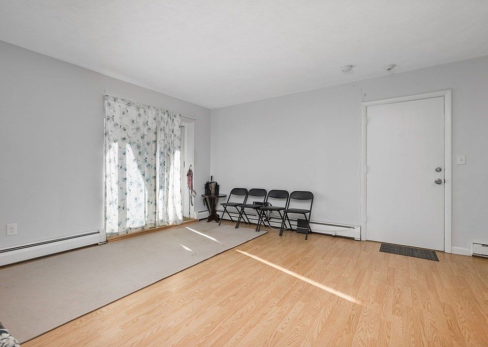 115 Grove St APT 6, West Roxbury, MA 02132 Zillow