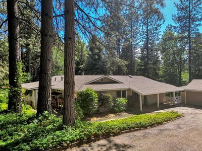 14933 Chattering Pines Rd, Grass Valley, CA, 95945