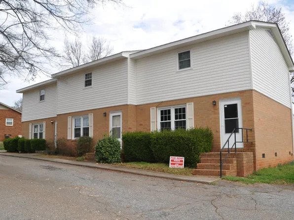 1616 Springfield Rd #B, Boiling Springs, SC 29316