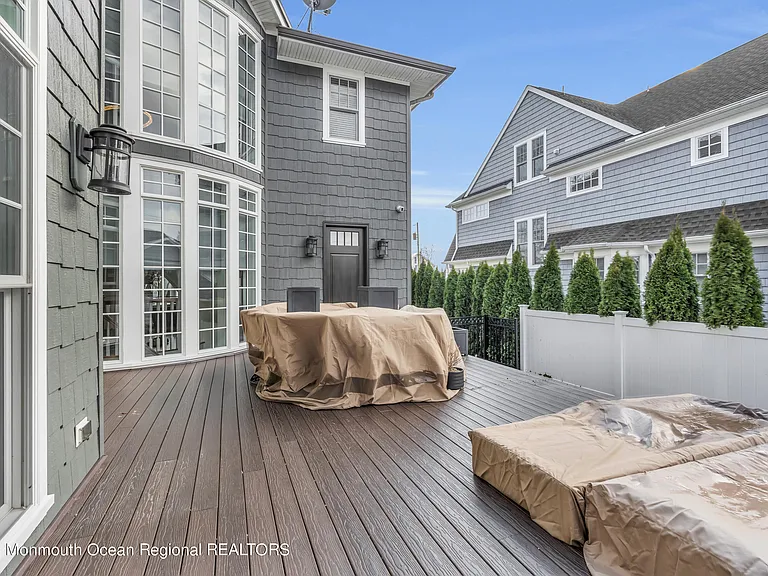 502 Brighton Ave — Photo 67