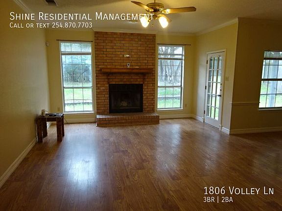 3rd image of 1806 Volley Ln