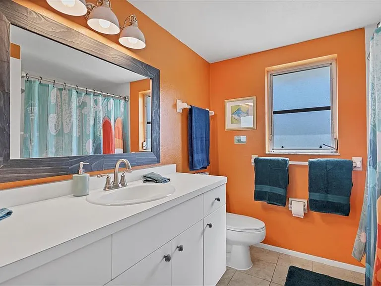 2323 Doud St — Photo 22