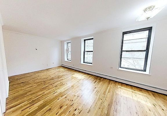 2nd image of 319 E 105th St APT 3B