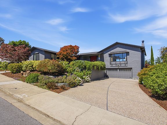 4th image of 1806 Sebastian Dr