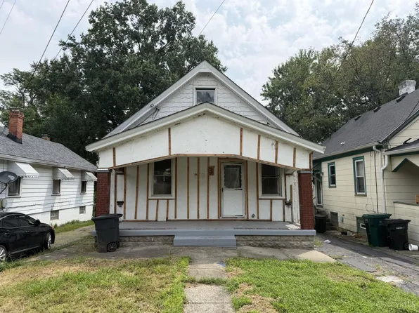4334 Watterson St, Cincinnati, OH 45227