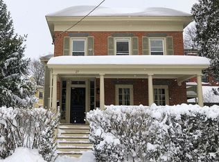 27 King St #3, Catskill, NY 12414