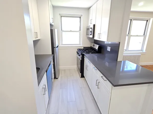 35-18 205th Street image 6 of 9