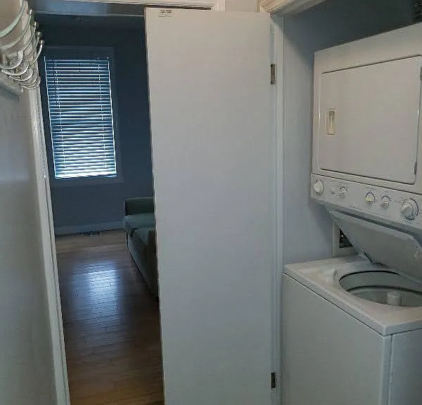 3213 Bull St #3 — Photo 10