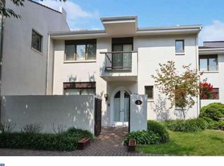 5 Dezac, Devon, PA 19333