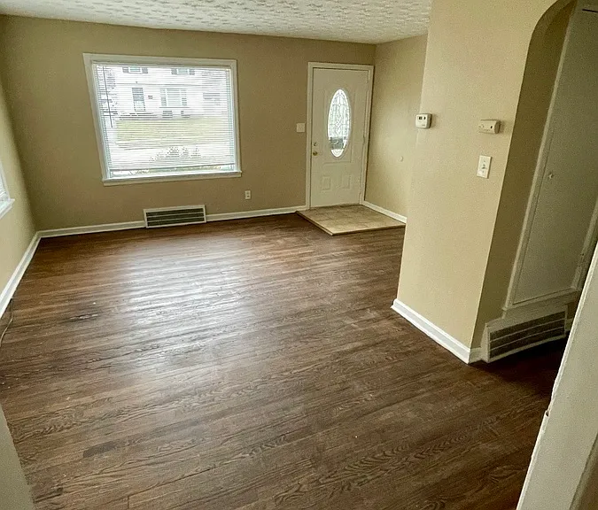 5333 Hollywood Ave — Photo 8