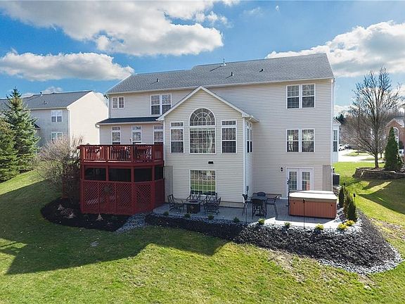 2nd image of 4559 Pimlico Cir