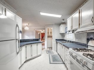 4109 Schumacher Rd, High Ridge, MO 63049