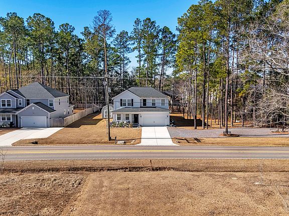 2nd image of 689 W Butternut Rd