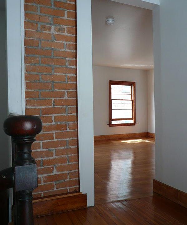 Landing to Living Area. Beautifully detailed