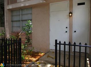 5983 SW 69th St #96, South Miami, FL 33143