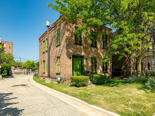 105 N Huron St, Ypsilanti, MI 48197