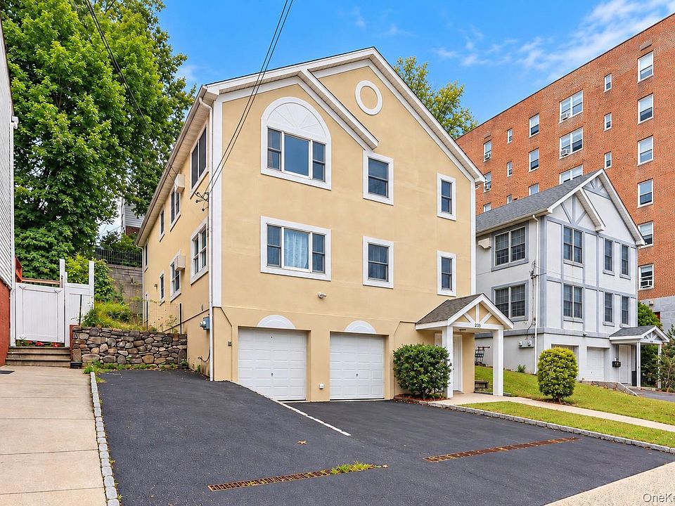 1st image of 235 Bronx River Road