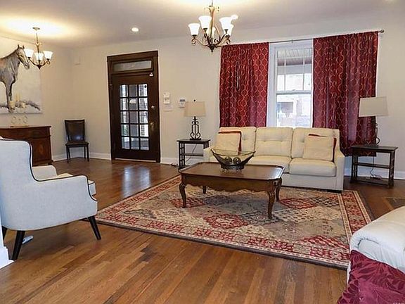5th image of 5824 De Giverville Ave #Furnished